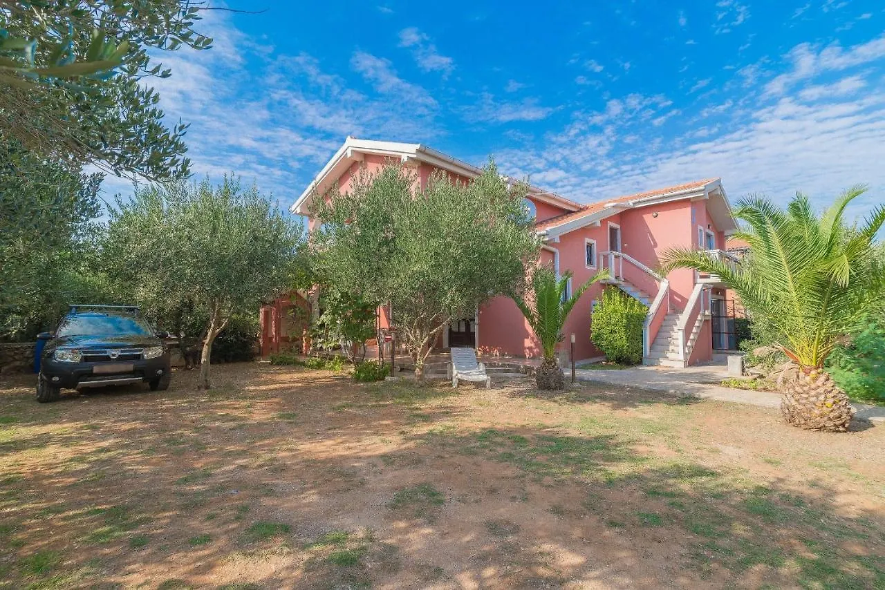 Apartments Puskaric Vir 0*,