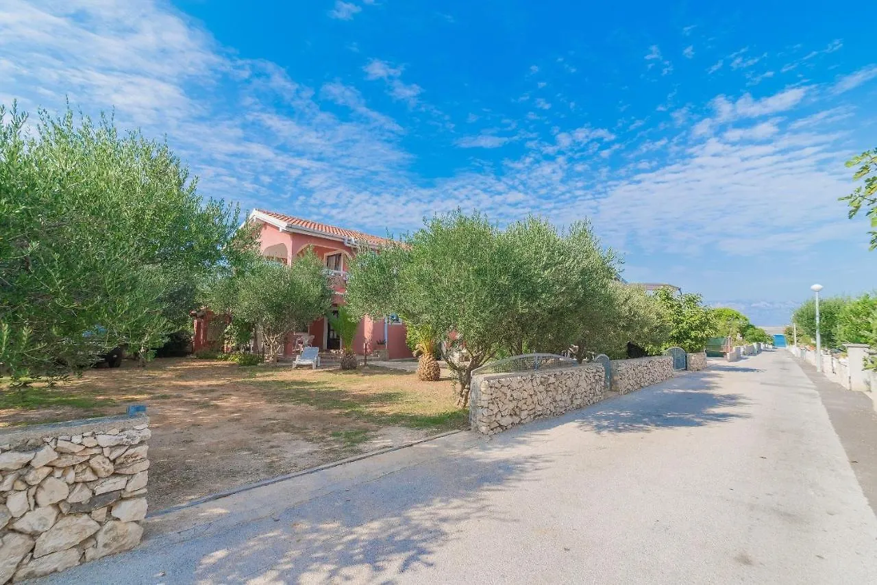 Apartments Puskaric Vir