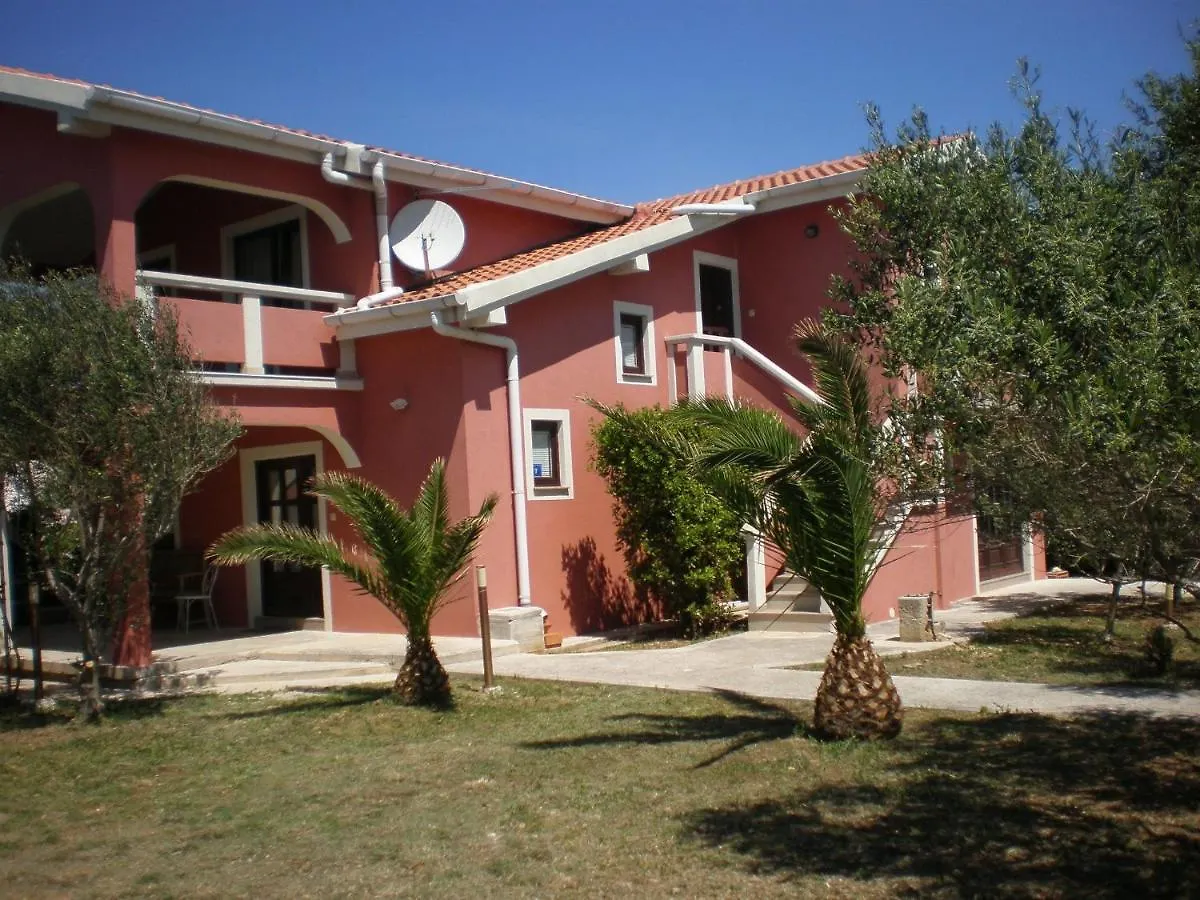 Apartments Puskaric Vir