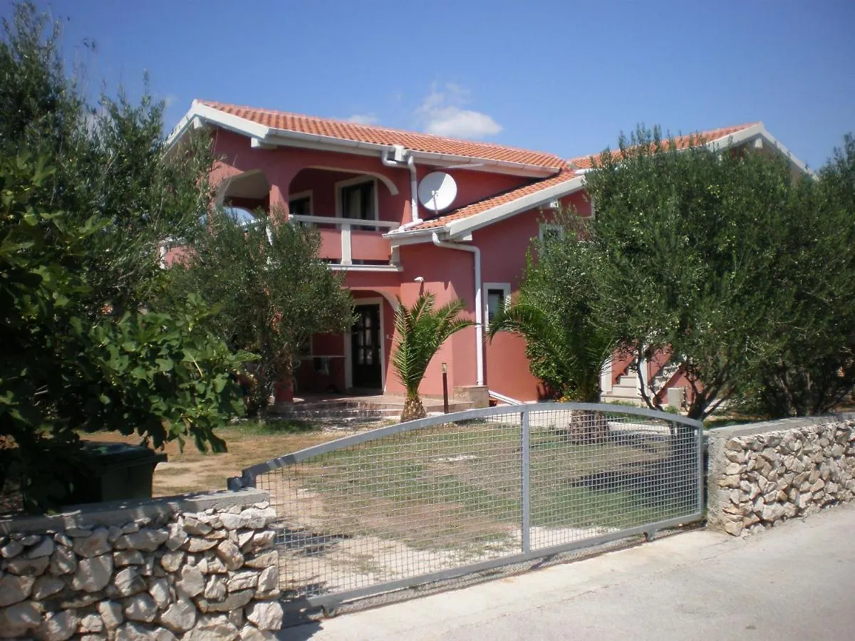 Apartments Puskaric Vir Croatia
