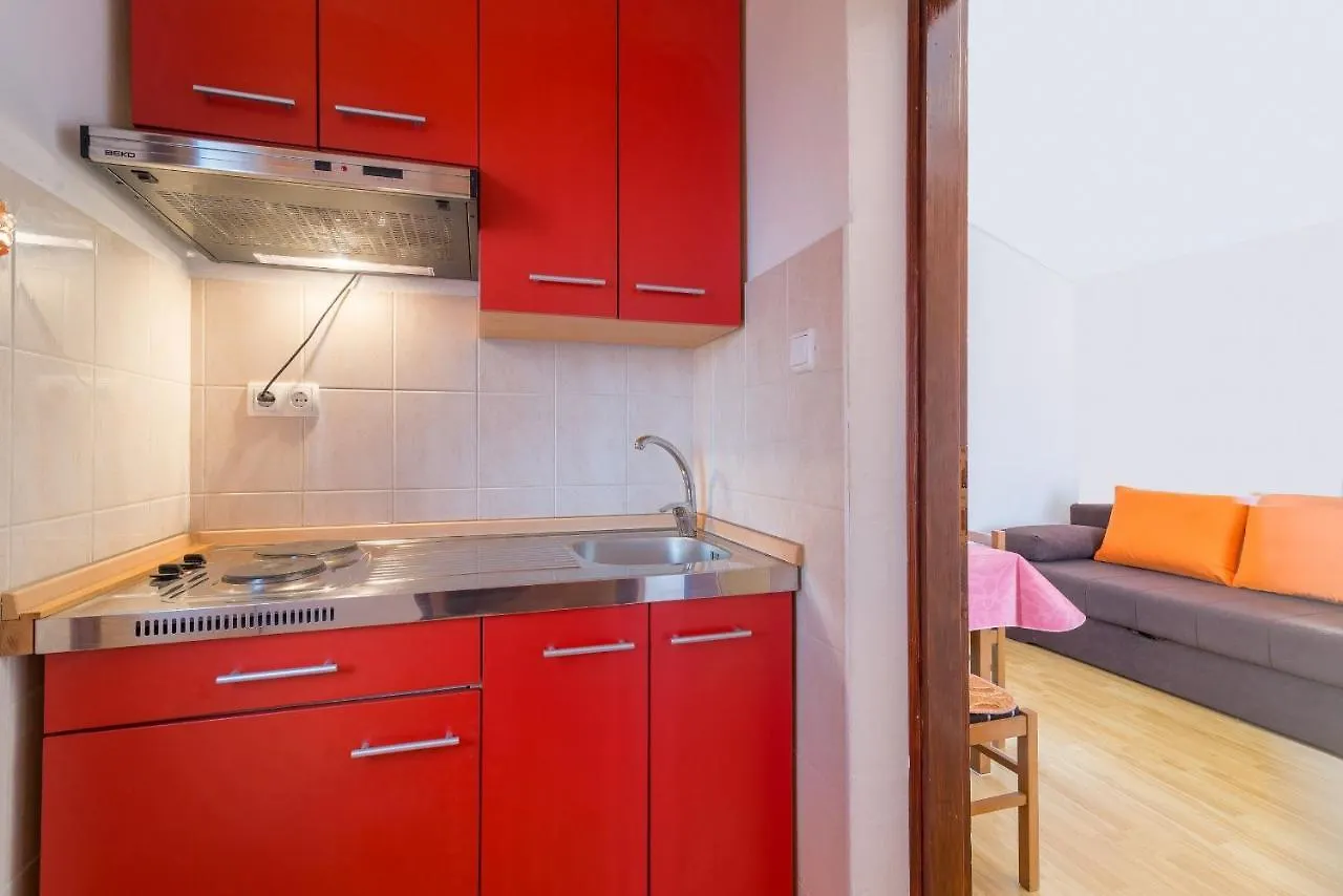 Apartments Puskaric Vir